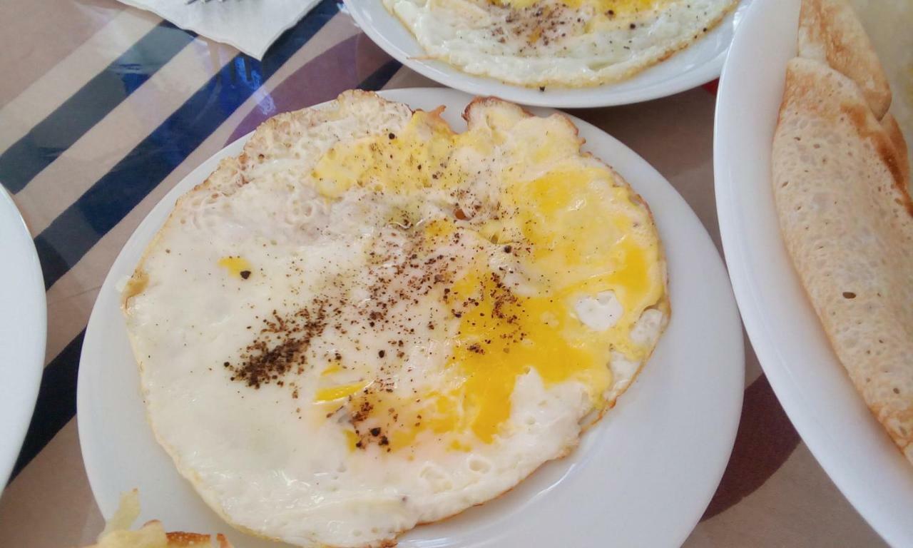 מלון נלת'אניה Lavendra Guset House מראה חיצוני תמונה